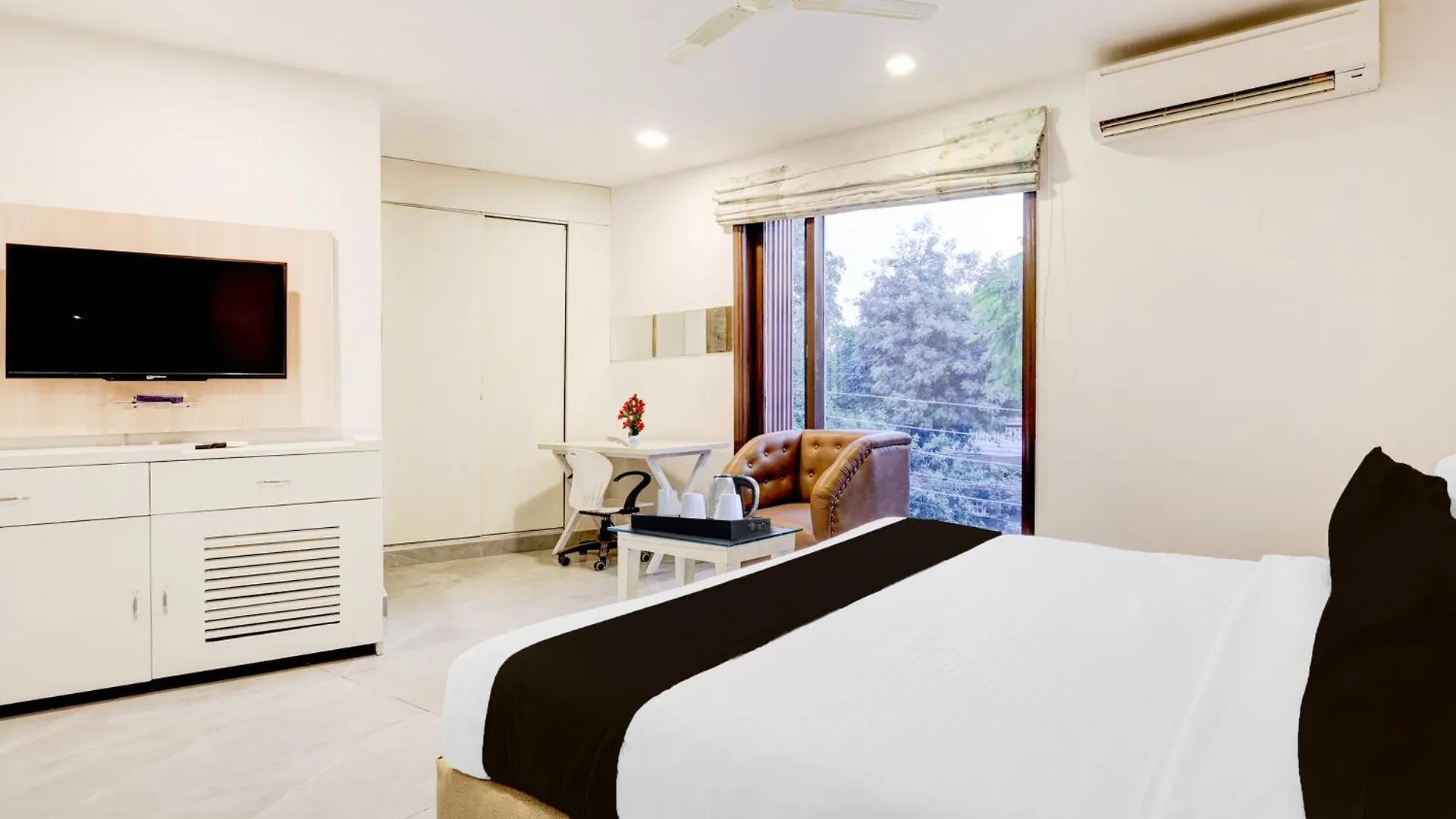 Super Townhouse T Block Sector 24 Hotell Gurgaon