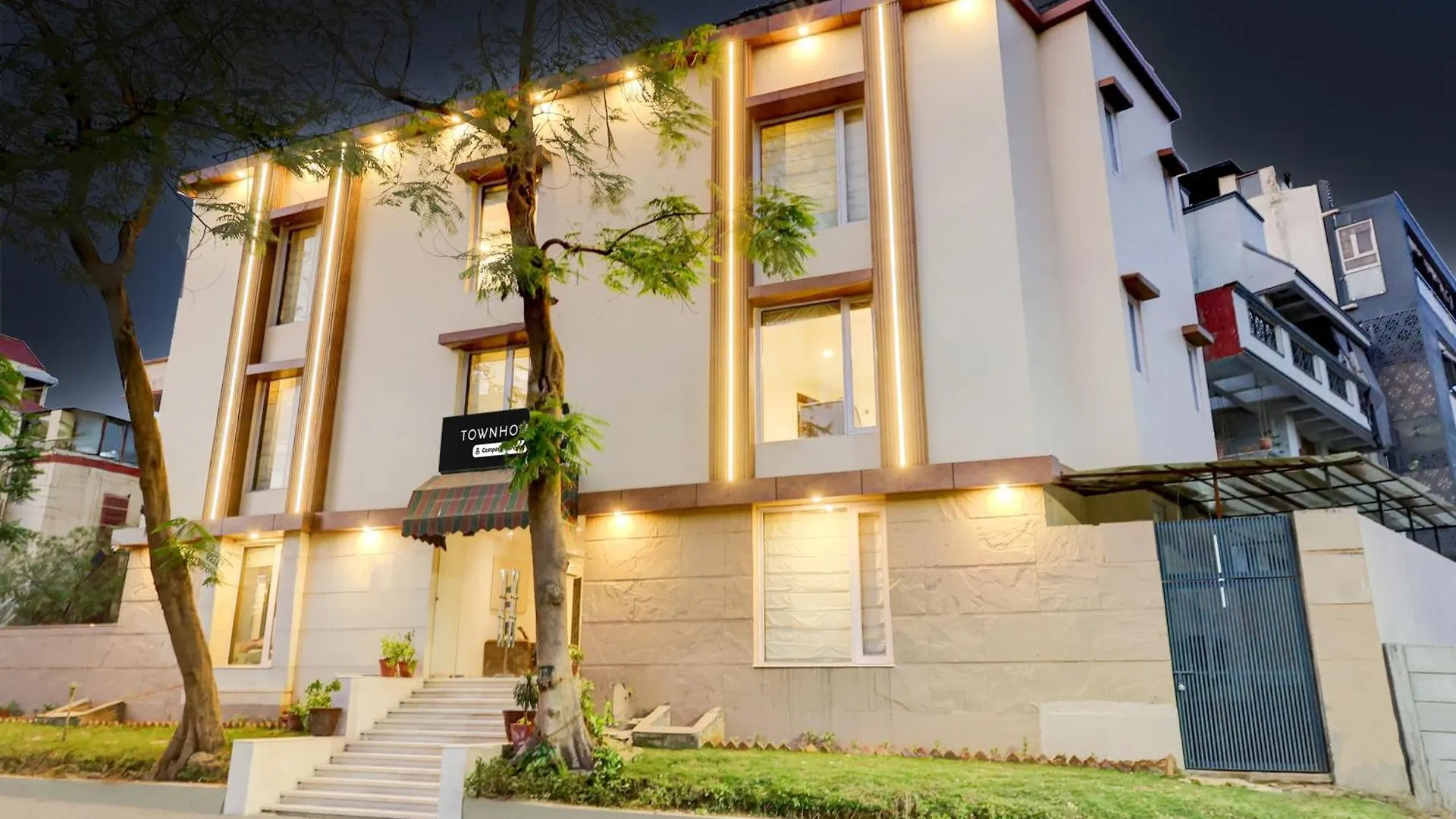 Super Townhouse T Block Sector 24 Hotell Gurgaon Indien